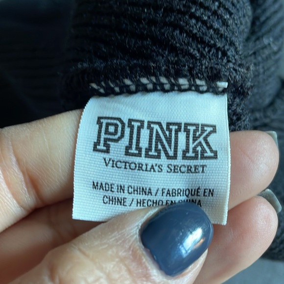 Pink Victoria Secret black Ribbed Beanie hat Pink in cursive font - Picture 3 of 4